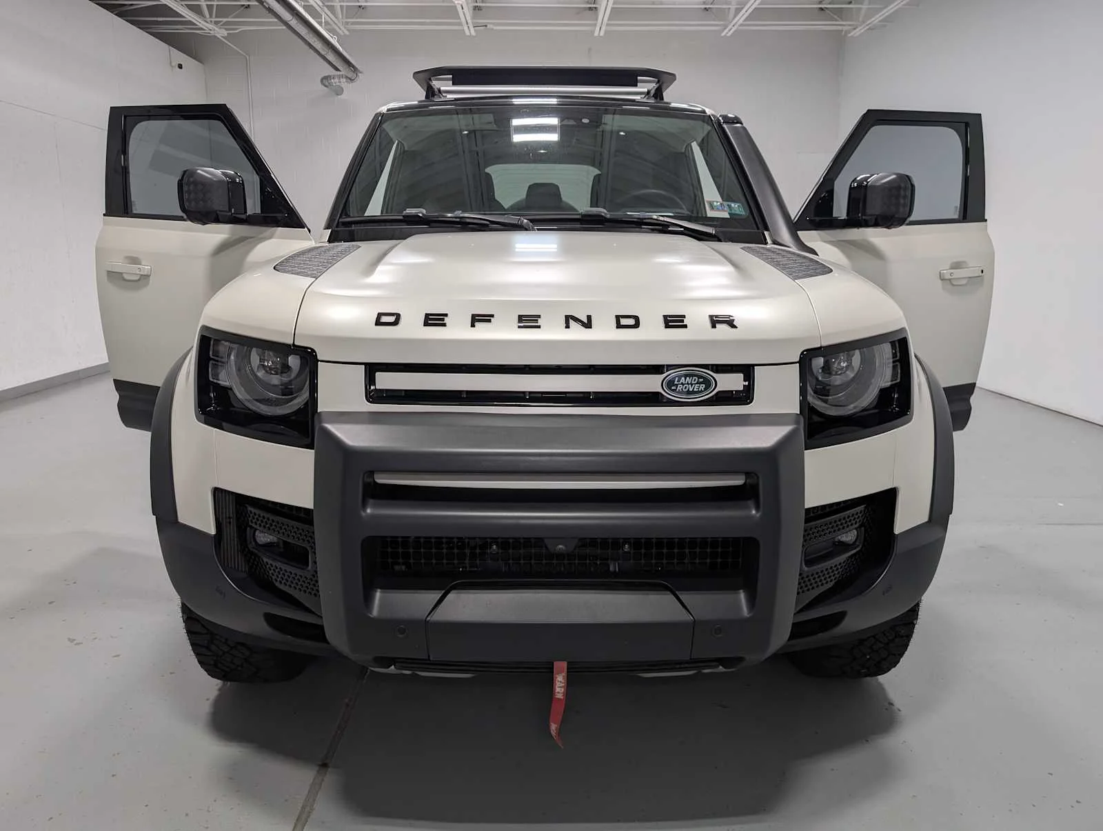 Used 2024 Pearl White satin exterior wrap Land Rover S image 16