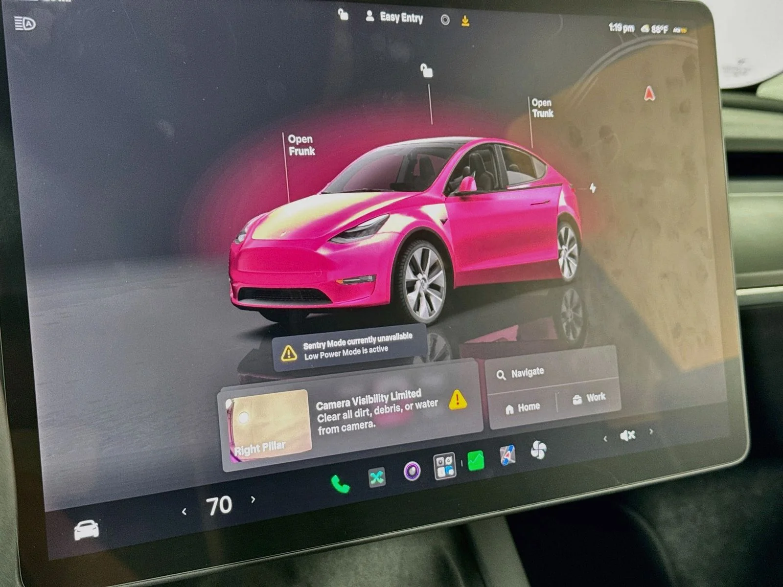 Used 2022  Tesla Long Range image 10