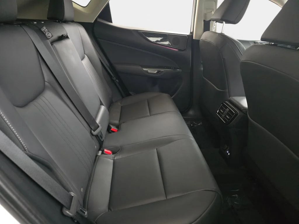 Used 2024 White Lexus 350 Premium image 11