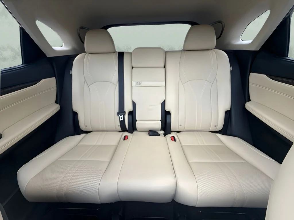 Used 2021 Silver Lexus 450h image 7