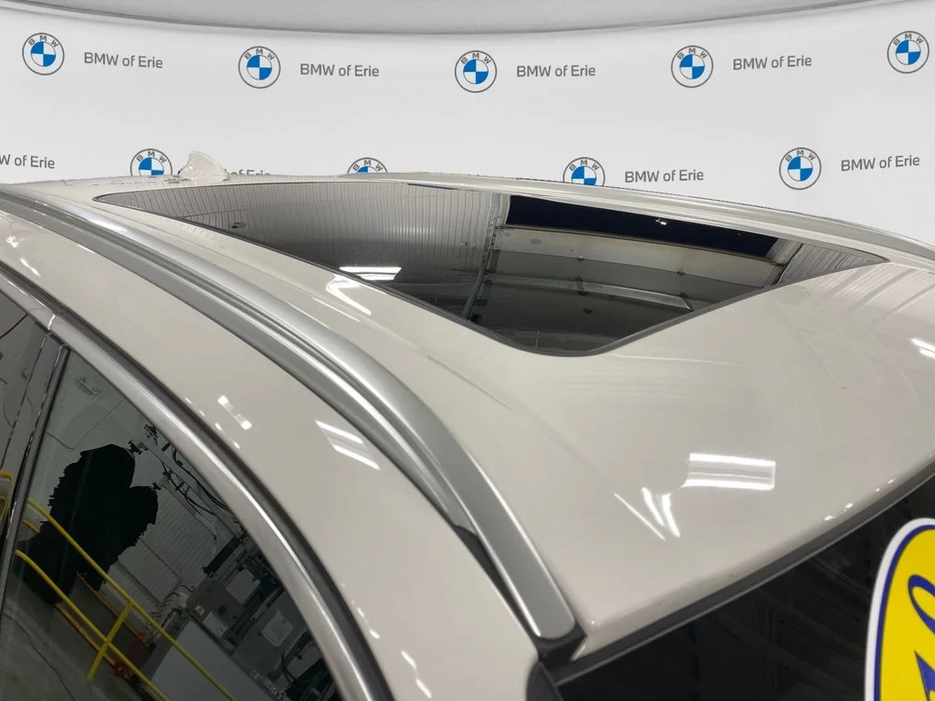 Used 2018 Alpine White BMW xDrive35i image 16