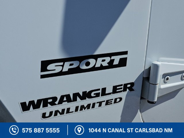 Used 2015 White Jeep Unlimited Sport image 5