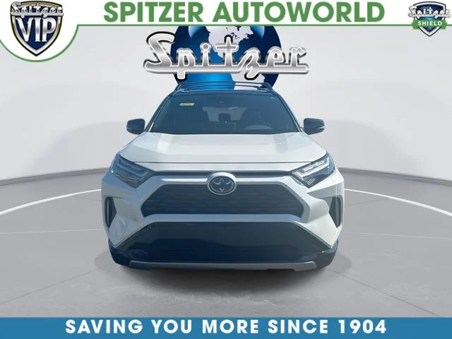 Used 2022 White Toyota XSE image 3