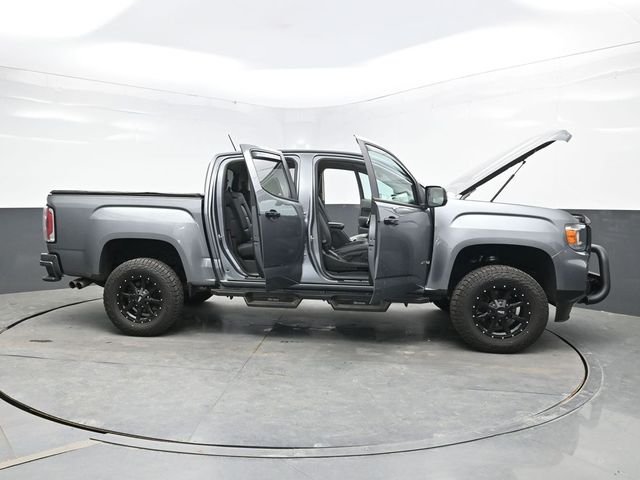 Used 2022 Gray GMC AT4 w/Leather image 39