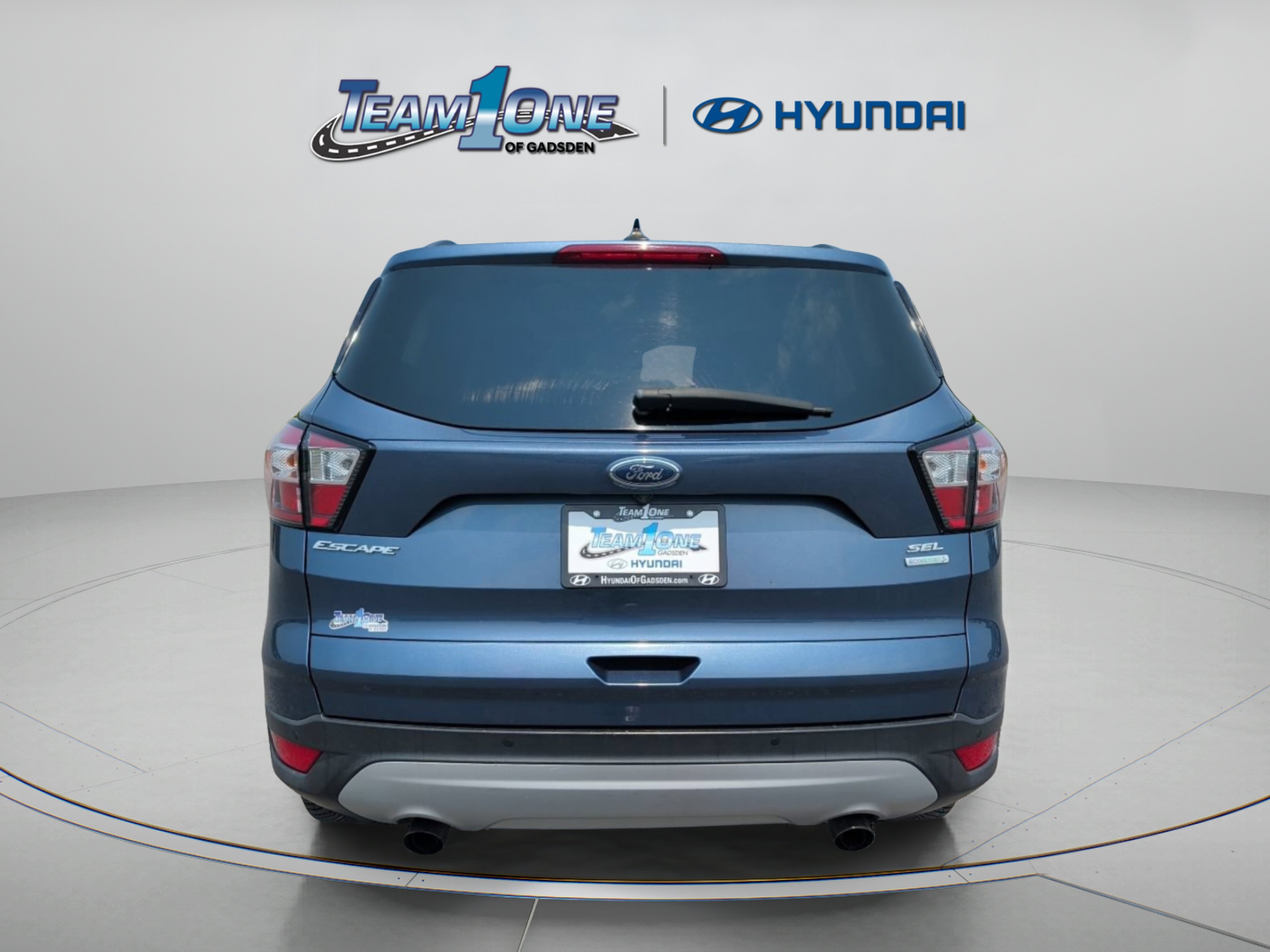 Used 2018 Blue Metallic Ford SEL image 7