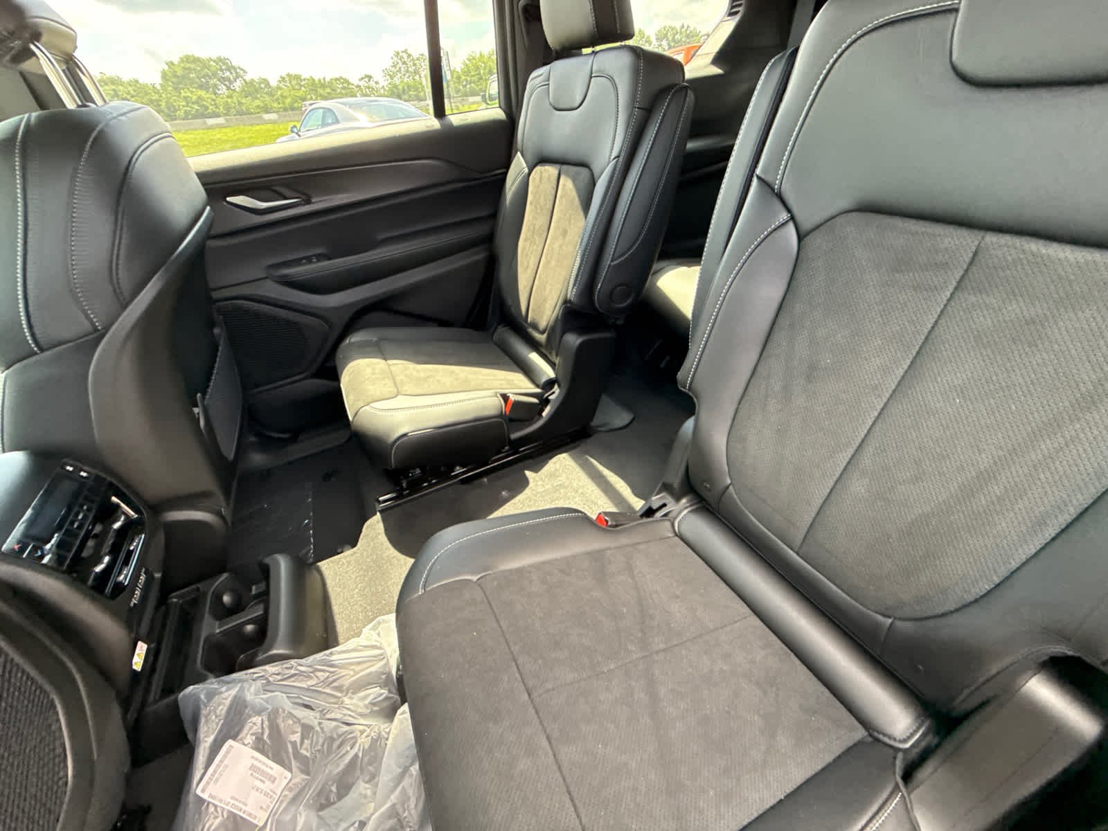 2025 Jeep Grand Cherokee L Altitude - Photo 20