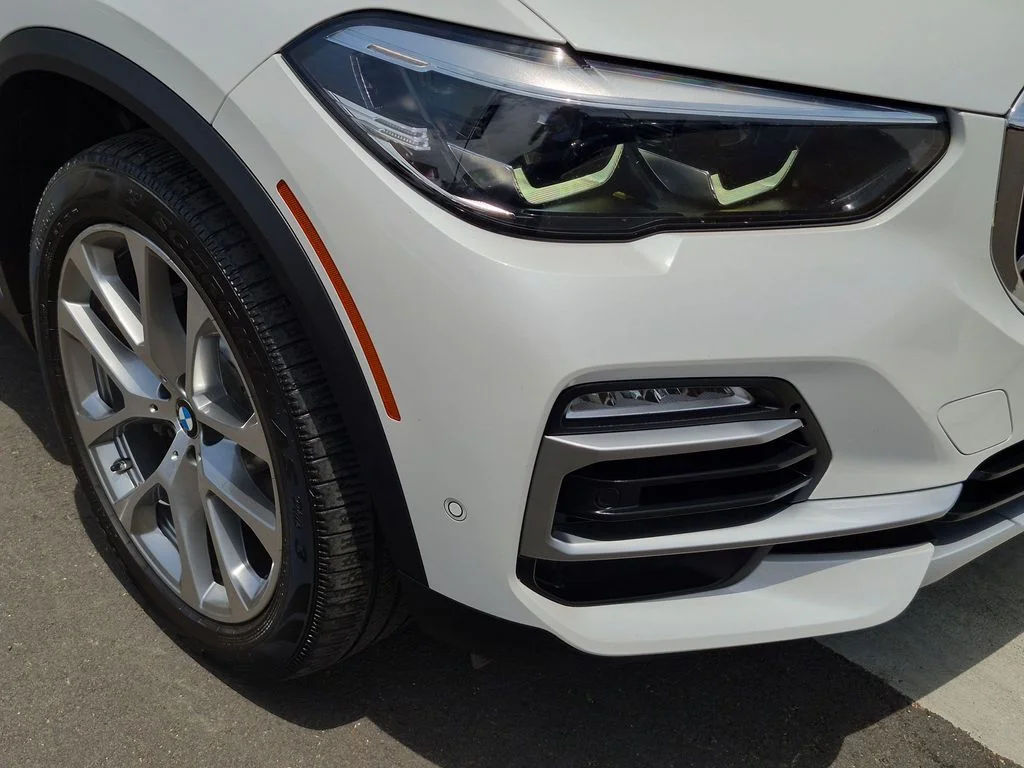Used 2021 White BMW sDrive40i image 22