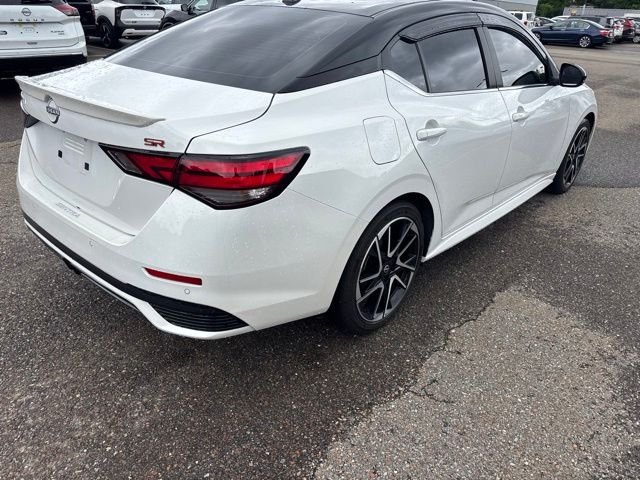 Used 2024 White Nissan SR image 5