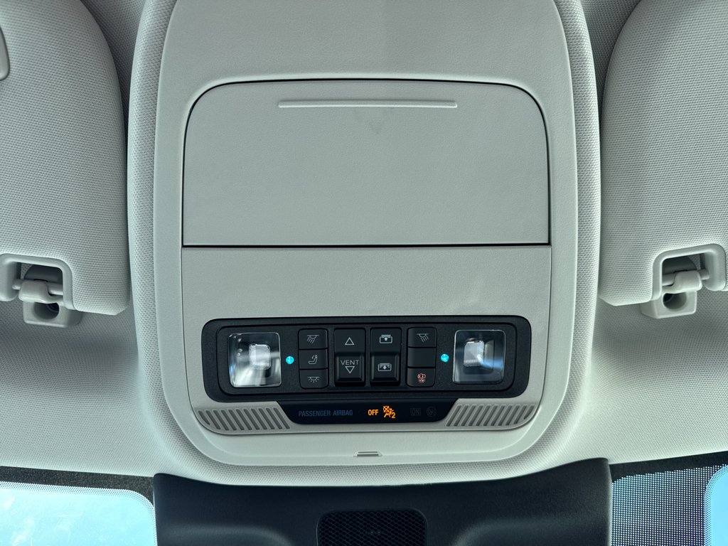New 2026 Star White Metallic Tri-Coat Ford Platinum image 31