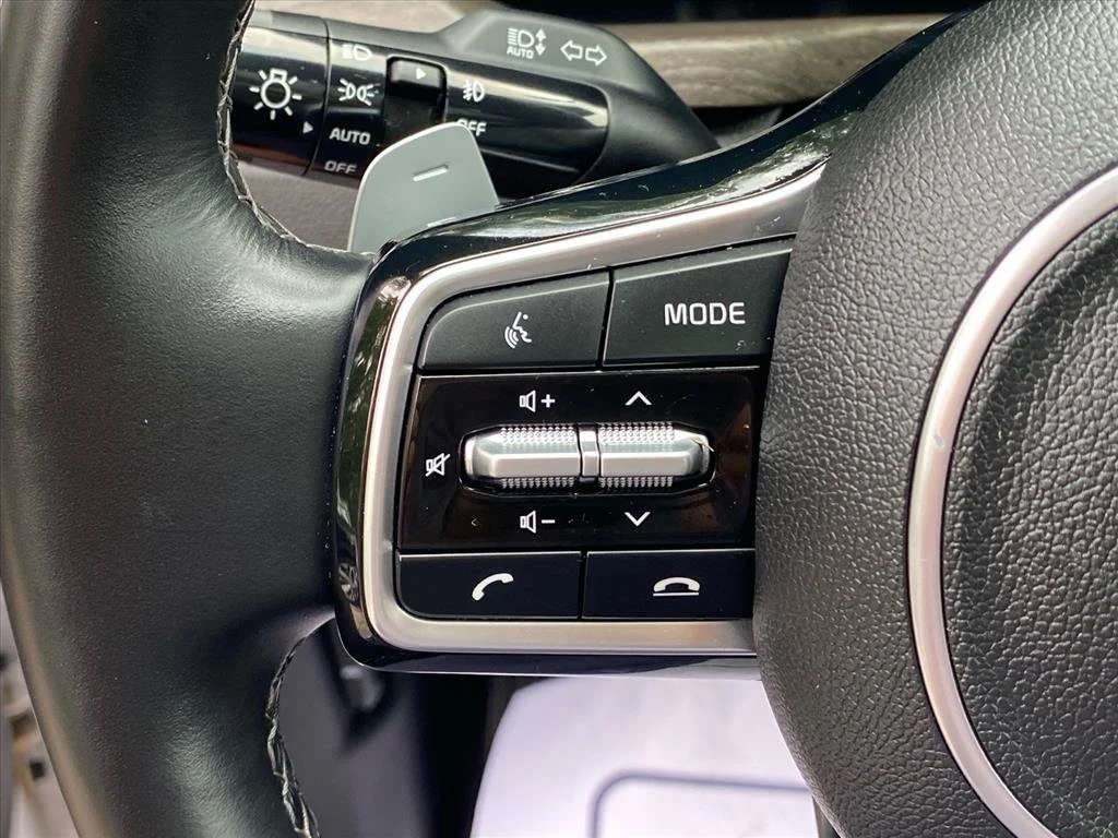 Certified Used 2023 Glacial White Pearl Kia X-Line SX Prestige image 20