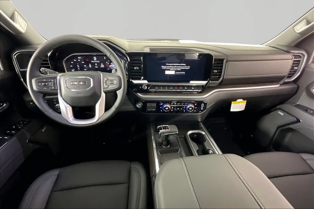 2026 GMC Sierra 1500 SLT - Photo 6