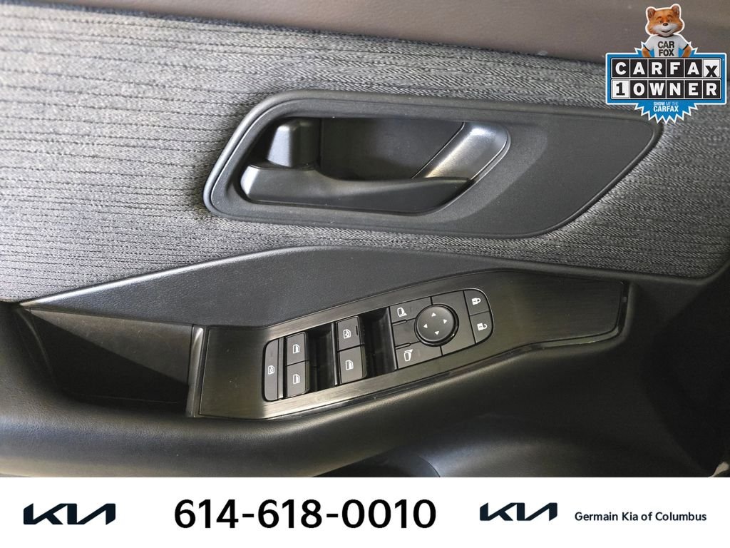 Used 2023 Gray Nissan S image 26