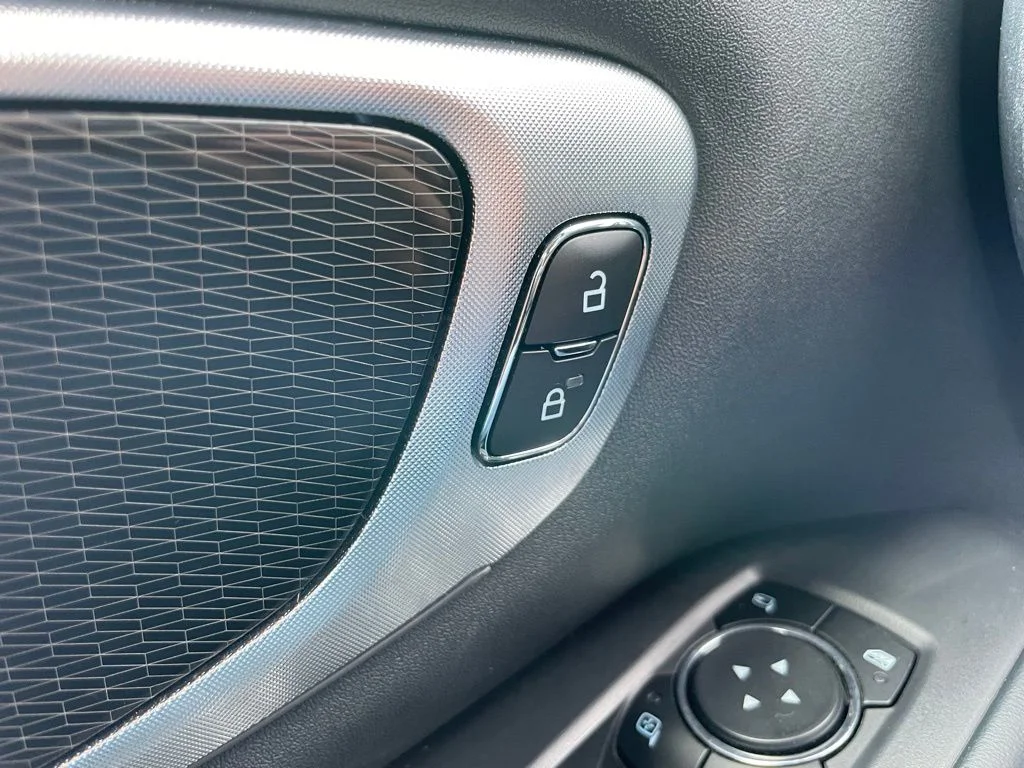 2025 Ford Expedition Platinum - Photo 32