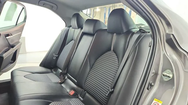 Used 2018 Gray Toyota SE image 19