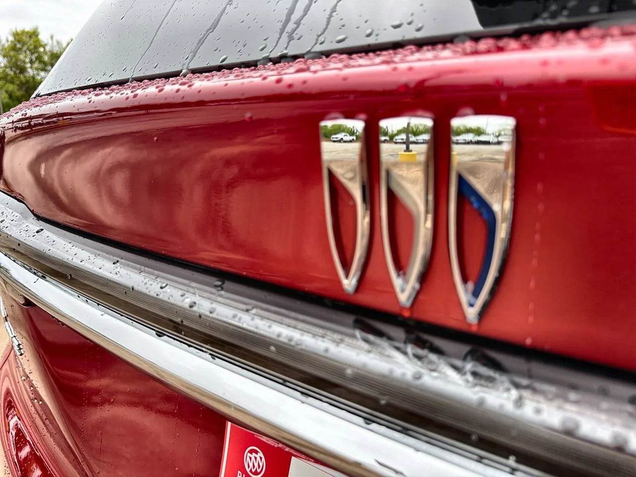 New 2026 Cherry Red Tintcoat Buick Avenir image 26