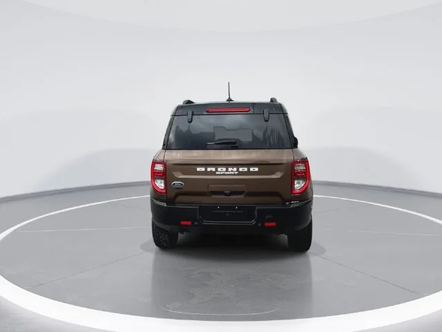 Used 2022 Brown Ford Badlands image 10