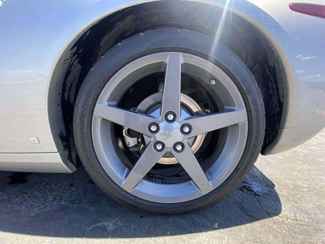 Used 2006 Machine Silver Metallic Chevrolet TITANIUM GRAY image 10