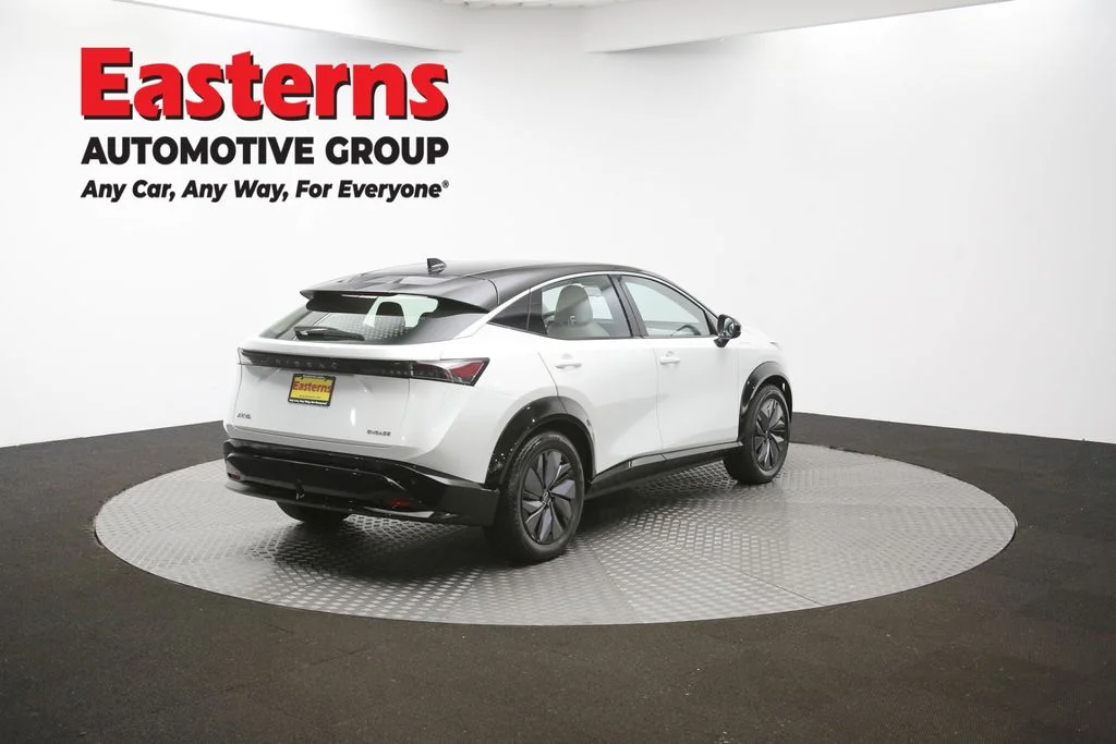 Used 2023 White Nissan ENGAGE image 40