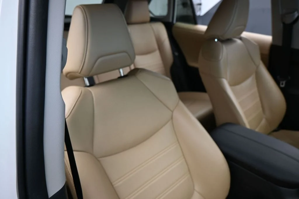 Used 2023 Ice Cap Toyota Limited image 41