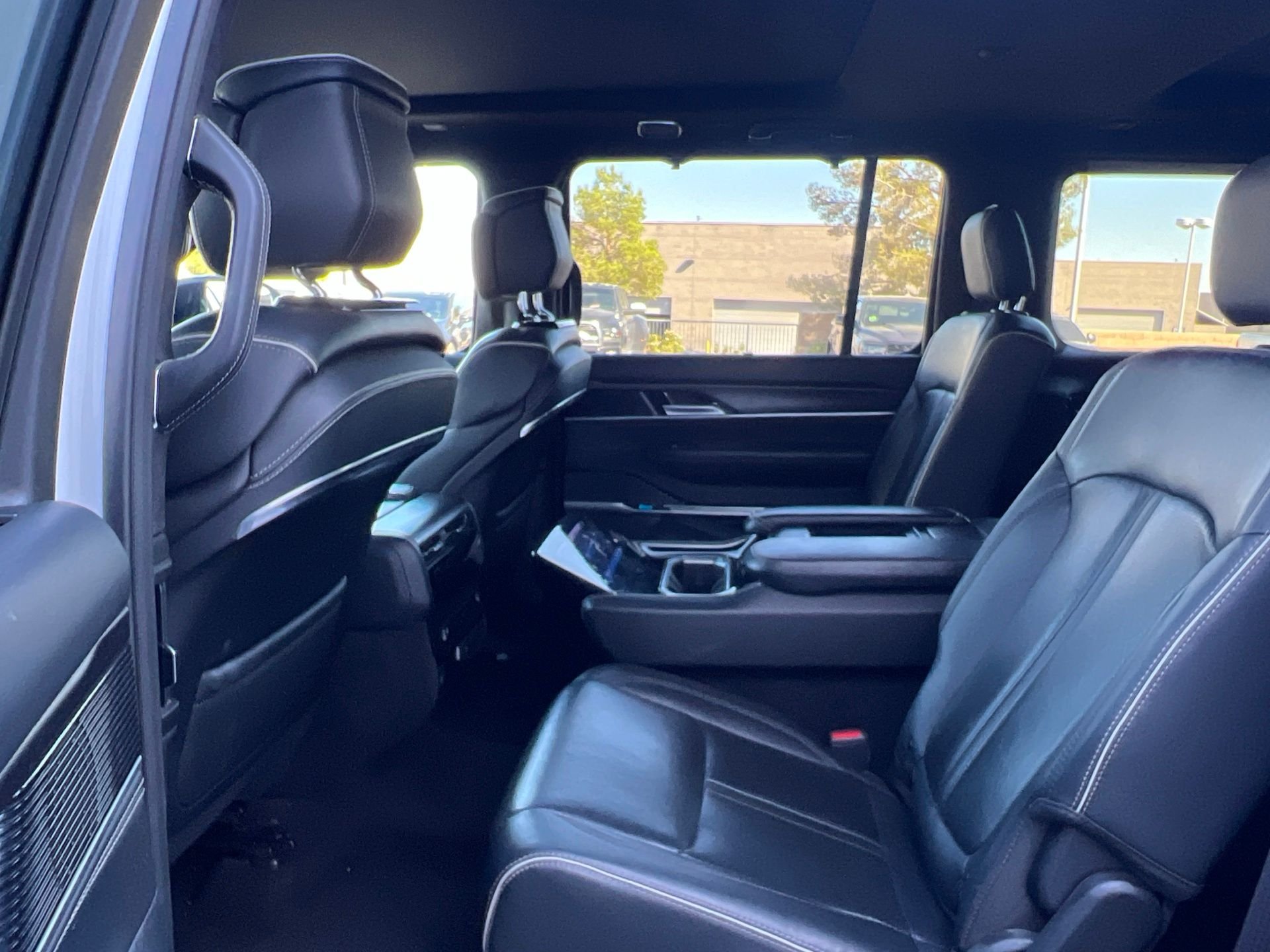 Used 2024 White Jeep Series II image 18