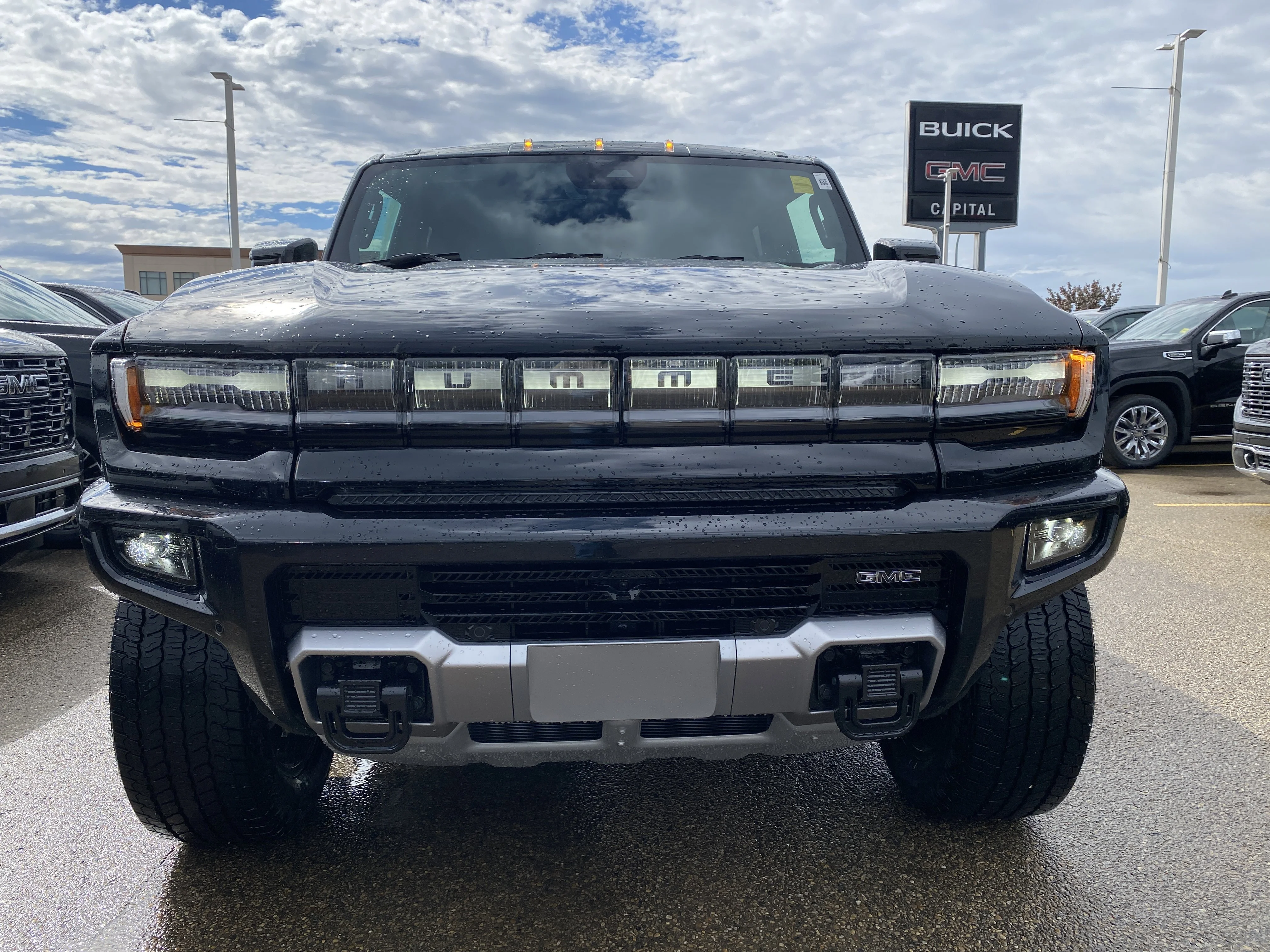 New 2026 VOID BLACK GMC 2X image 9