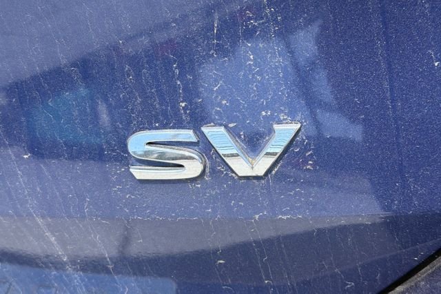 Used 2018 Caspian Blue Nissan SV image 10
