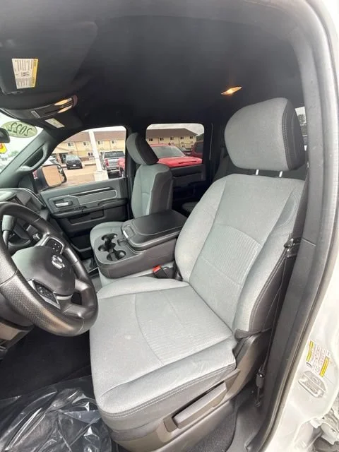 Used 2022  Ram Big Horn image 40