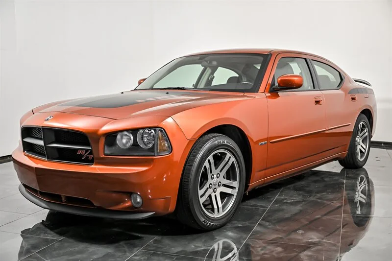 Used 2006 Go Mango! Dodge RT image 5