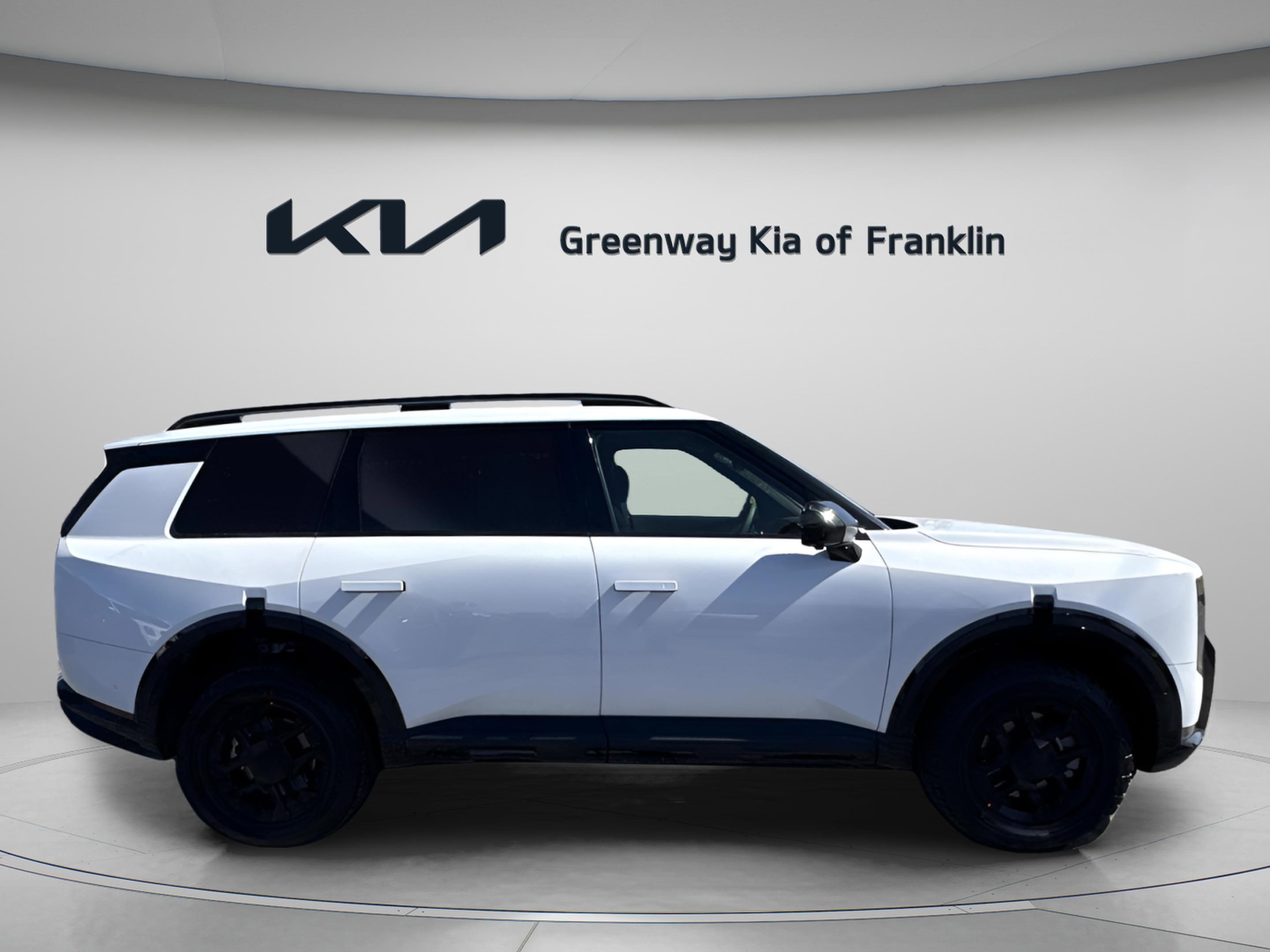 New 2027 Glacial White Pearl Kia X-Pro SX-Prestige image 8