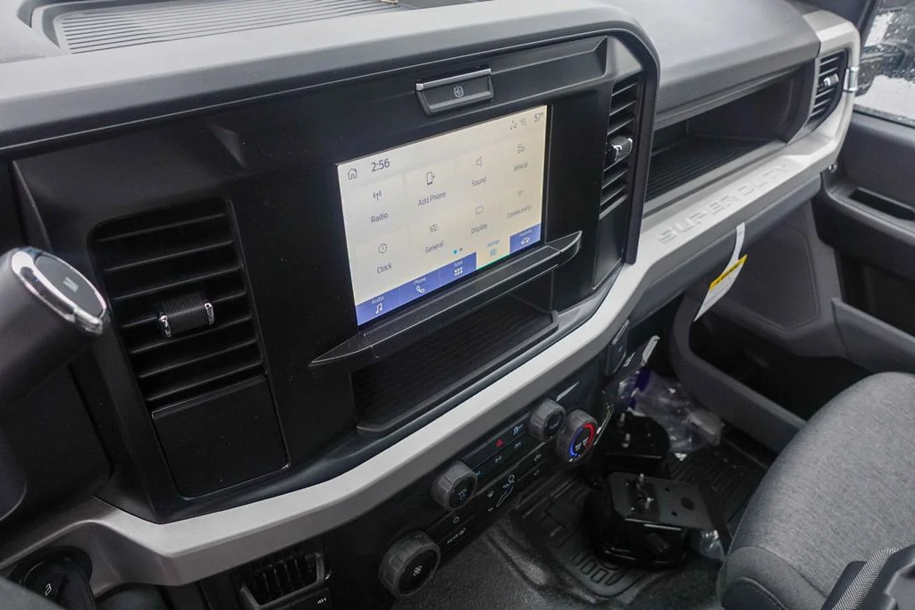 2025 Ford F-350 Super Duty Chassis Cab XL - Photo 24