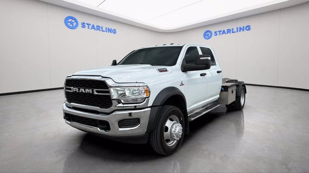 Used 2024  Ram Tradesman image 17