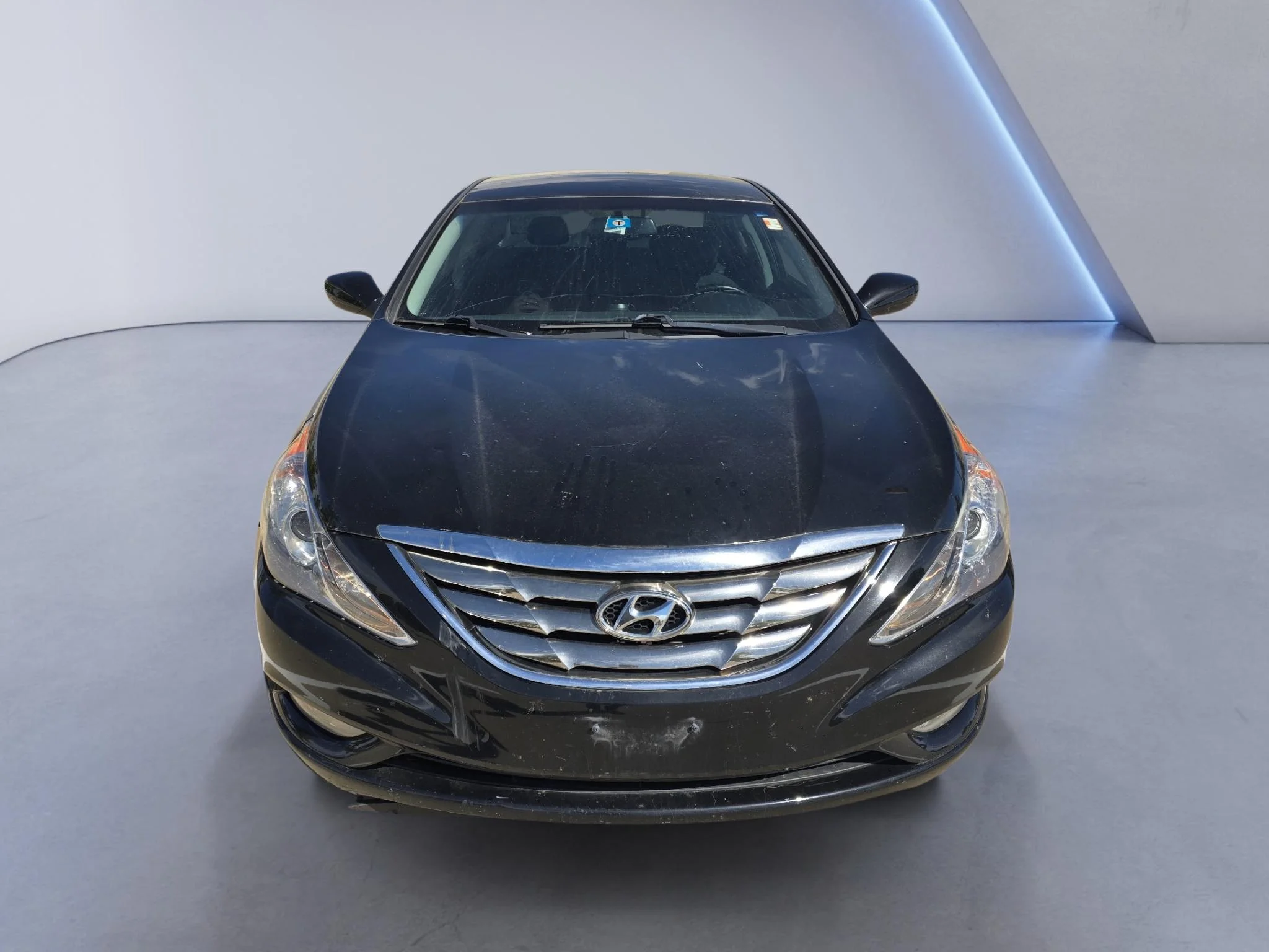 Used 2013 Midnight Black Mica Hyundai SE image 9