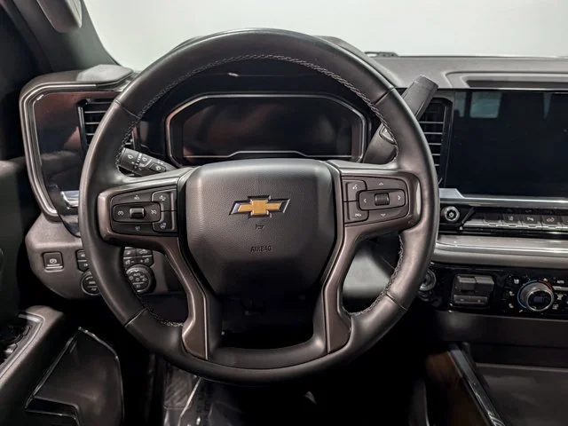 Used 2024 Beige Chevrolet High Country image 15