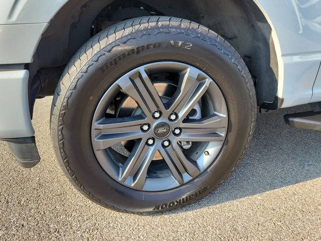 Certified Used 2023 Avalanche Ford XLT image 9