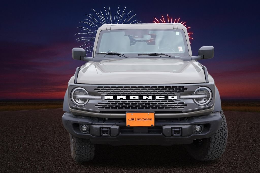 Used 2025 Gray Ford Badlands image 14