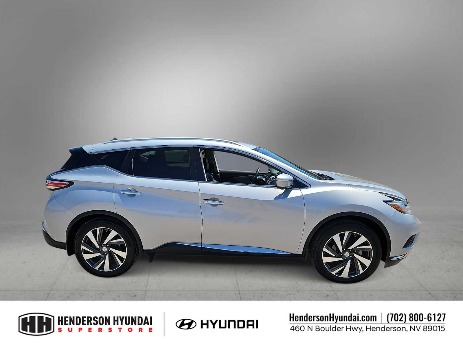 Used 2015 Brilliant Silver Metallic Nissan Platinum image 9