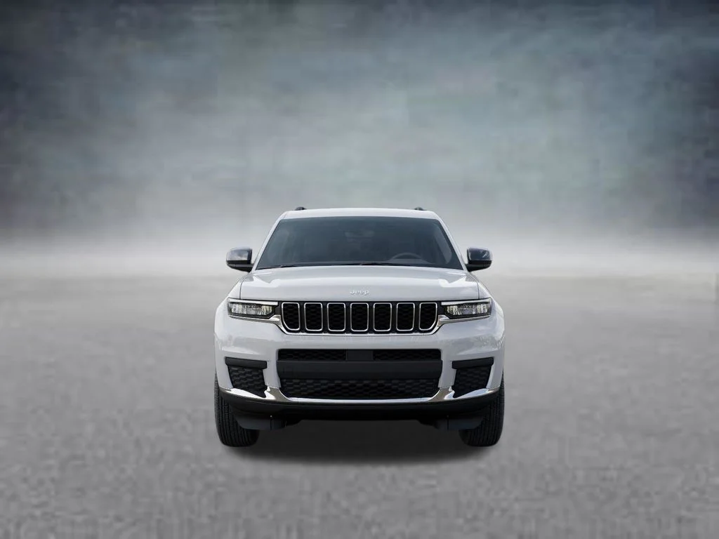 New 2026 Bright White Clear-Coat Exterior Paint Jeep Laredo image 6