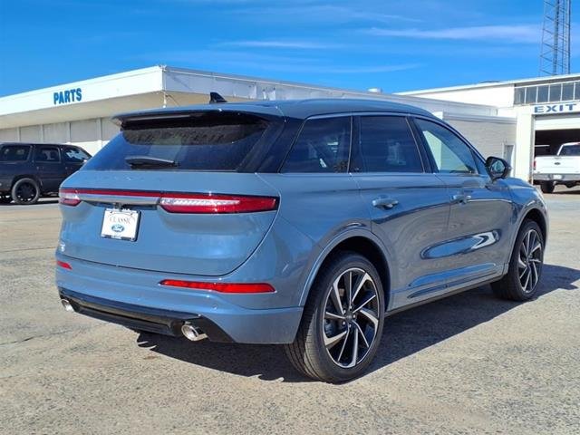 New 2024 Whisper Blue Lincoln Grand Touring image 21