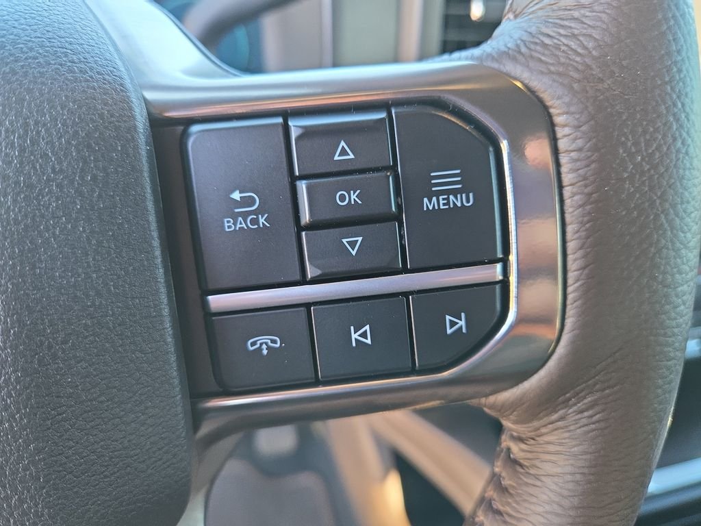 New 2026 Star White Metallic Tri-Coat Ford F-250® King Ranch® image 15