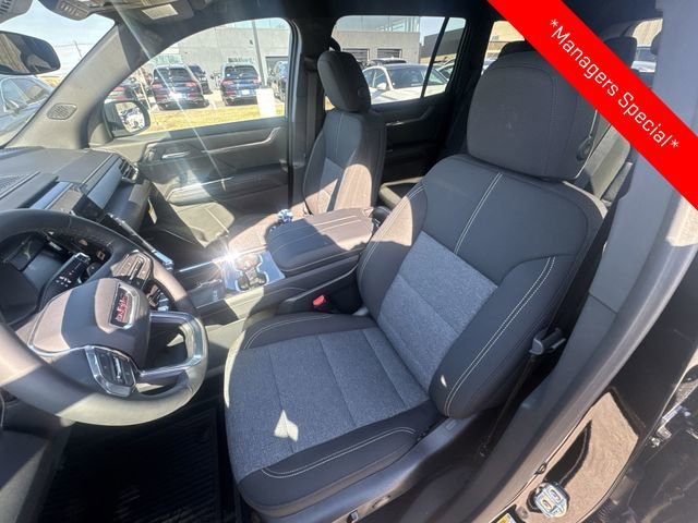 2025 GMC Acadia Elevation - Photo 11