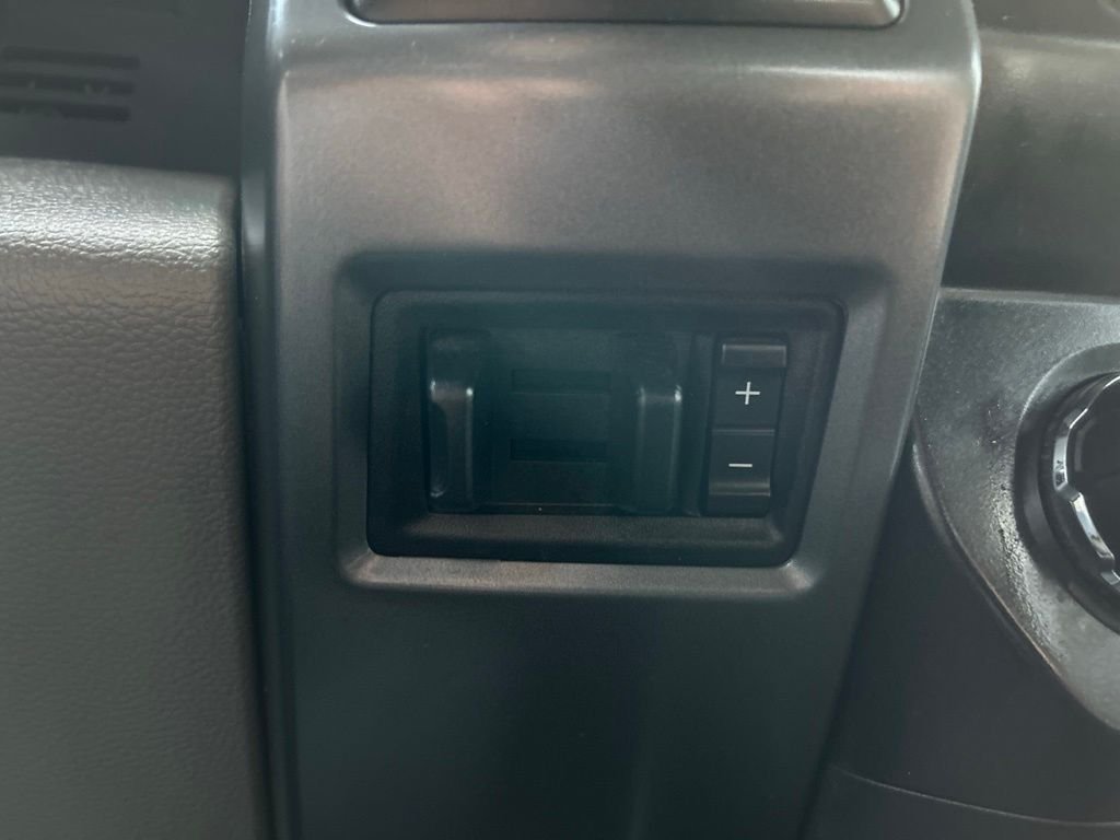 Used 2019 Red Ford XLT image 27