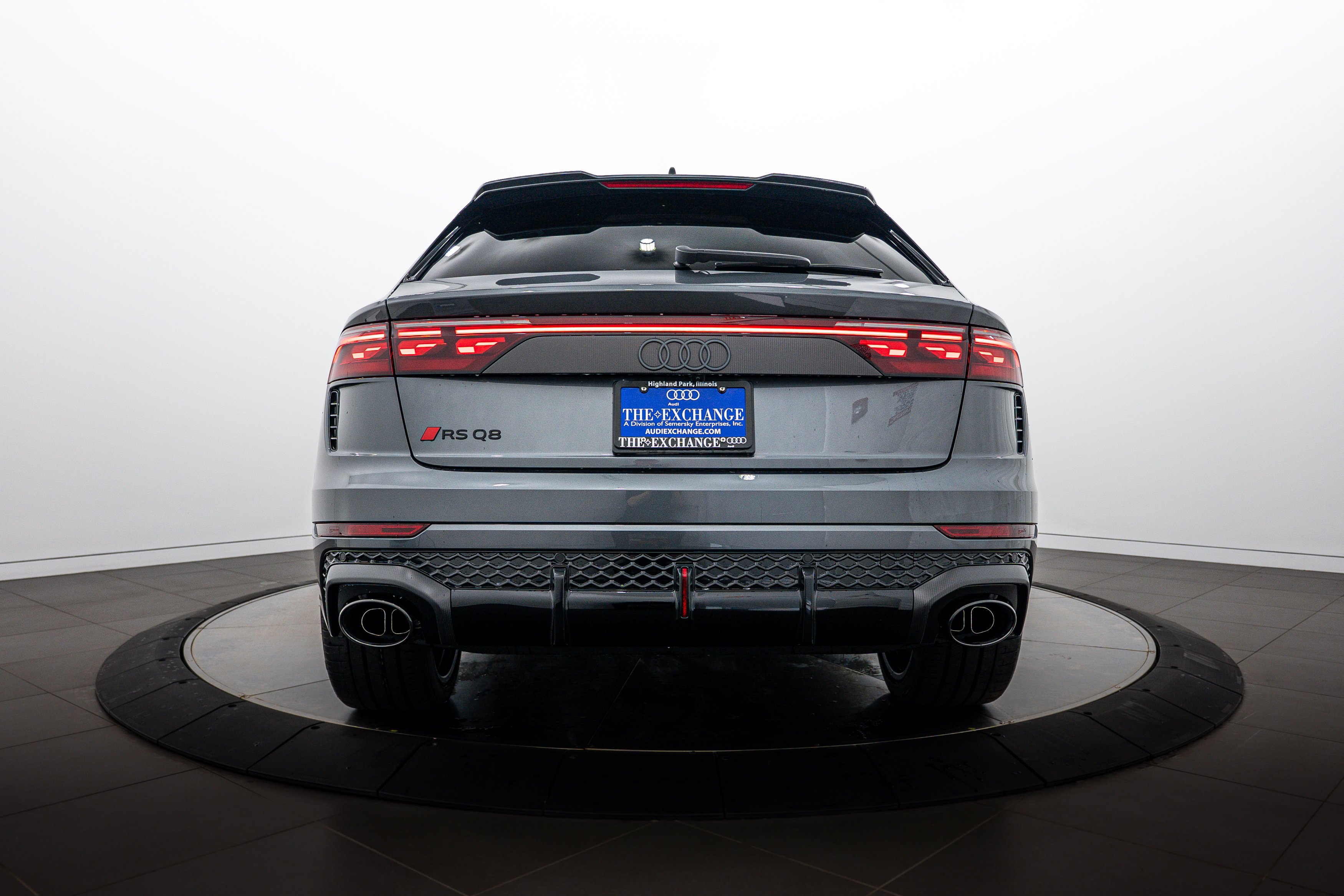 New 2026 Daytona Gray Audi performance image 25