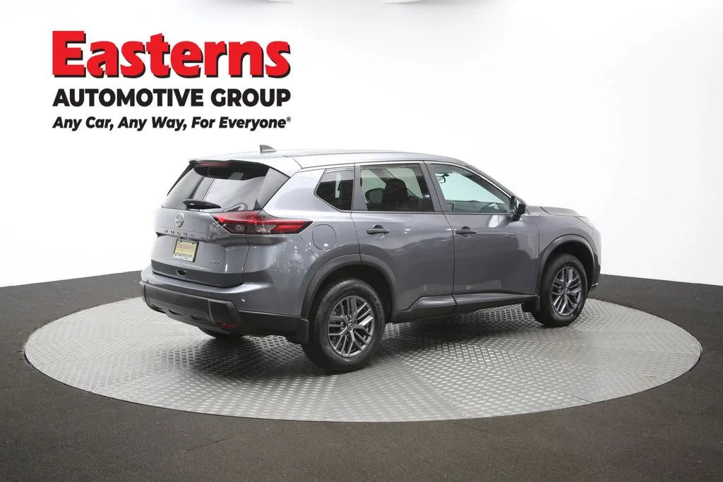 Used 2024 Gray Nissan S image 42