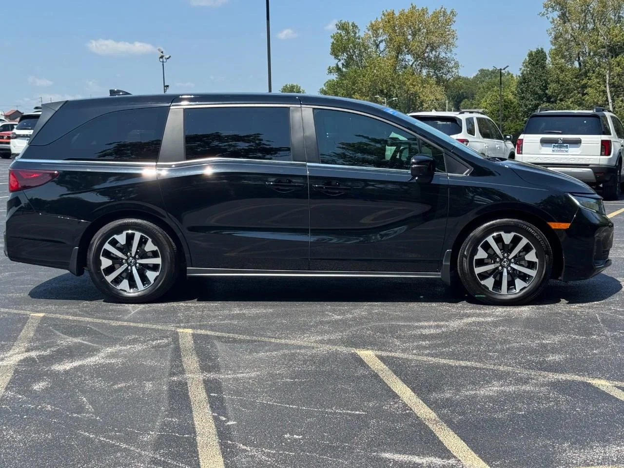 2026 Honda Odyssey EX-L - Photo 3