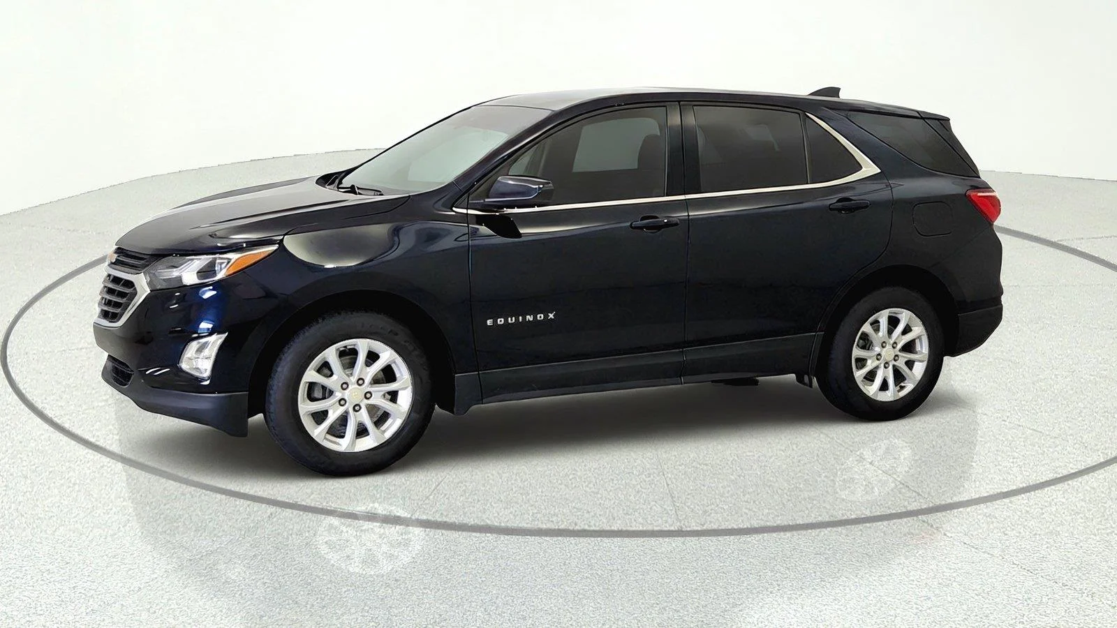 Used 2020 MIDNIGHT BLUE METALLIC Chevrolet LT image 3
