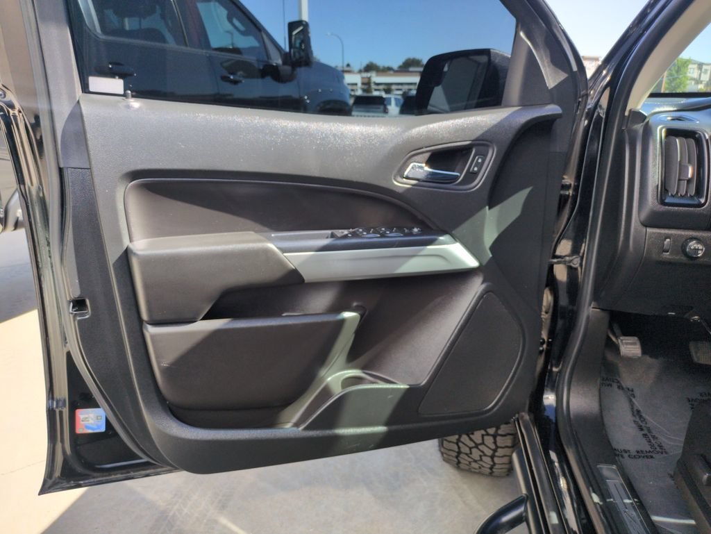 Used 2021 BLACK Chevrolet 4WD ZR2 image 10