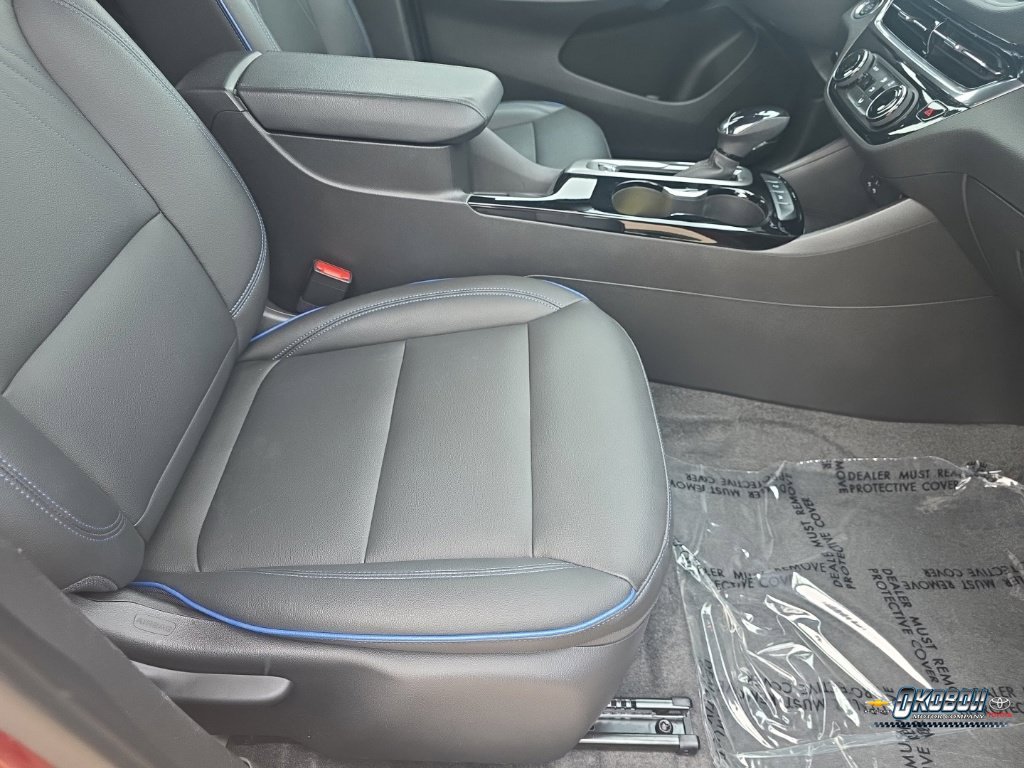 Used 2025 Red Buick Sport Touring image 26