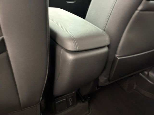 Used 2023 White Frost Tricoat Buick Essence image 19