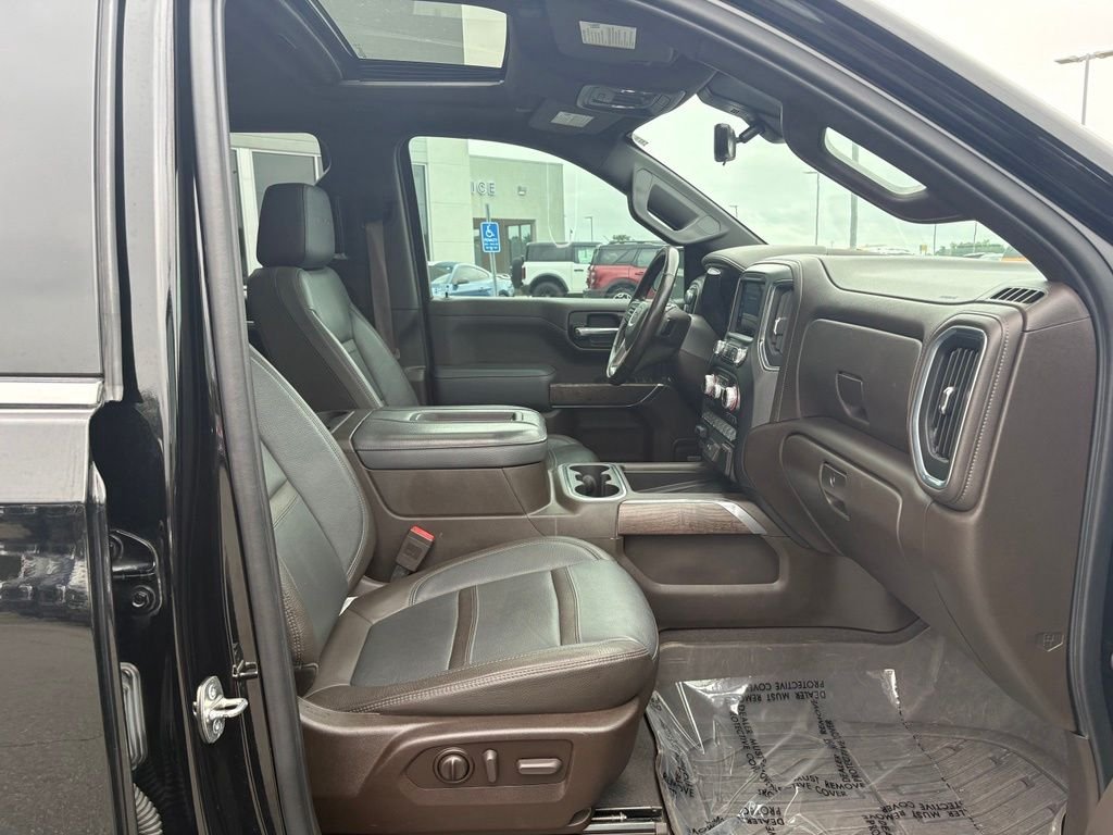Used 2021 Onyx Black GMC Denali image 23