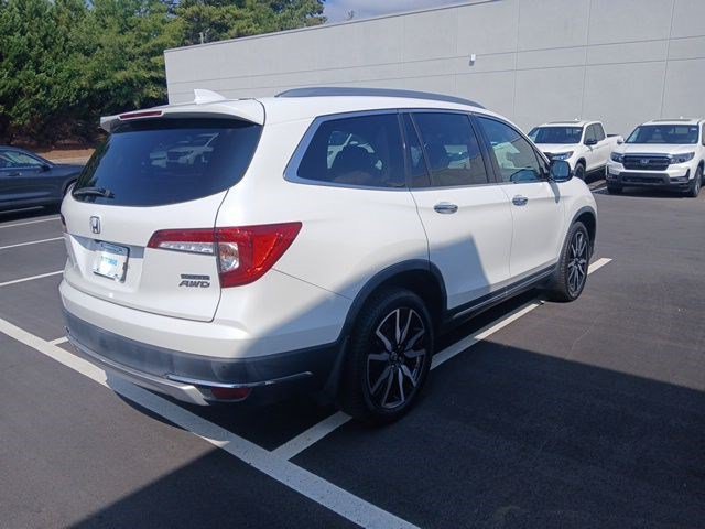 Used 2021 Platinum White Pearl Honda Touring 7-Passenger image 10